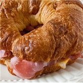 Croissant W/Eggs Ham&Chee