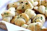 Homemade Spicy Garlic Knots (Hot)