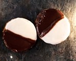 Oberlander Black & White Cookies Passover