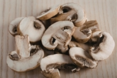 Mother Earth Organic Sliced Cremini Mushrooms (8oz)