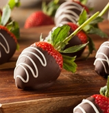 Chocolate Dipped Stem Strawberries (12Pc)