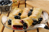 Blueberry & Cheese Blintzes (3pc)