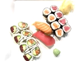 Tuna & Salmon Pack (18Pcs)