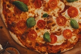 A&V Frozen Margherita Pizzette