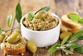 A&V ORGANIC Green Olive Spread (4.58oz)