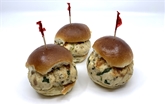Mini Chicken Burgers with Spinach & Feta (1doz)