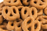 Toffee Mini Pretzels 5 OZ