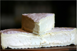 Fromage D&#39;Affinios With Truffles