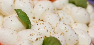 Marinated Bocconcini