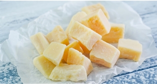 Parmigiano Reggiano Cubes