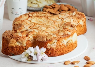 Bauli La Colomba Classica Almond Slice