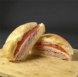 Mortadella Special-Roll