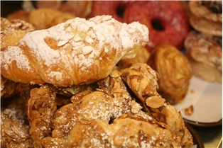 Croissant Almond