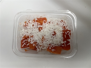 Pineapple Chunks With Shredded Coconut (13oz)