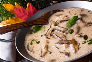 Sauce Homemade Mushroom With Truffle Oil