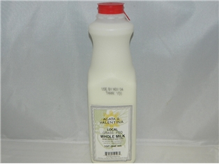 A&amp;V Whole Milk (1 qt.)