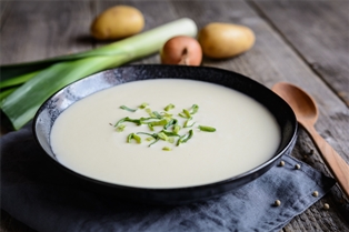 A&amp;V Potato &amp; Leek Soup (15oz)