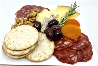 CHARCUTERIE TRAY (5oz)