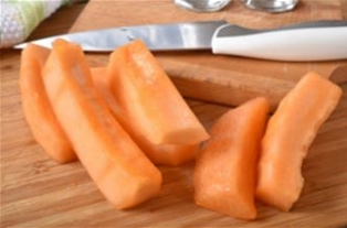 Cantaloupe Wedges 18Oz