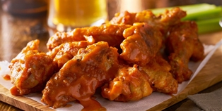 Buffalo Chicken Wings With Blue Cheese Dressing
