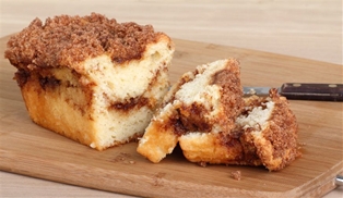 A&amp;V Crumb Cake 9oz