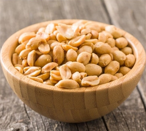 Organic Peanuts Jumbo Roasted Salted 10oz