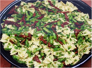 Pasta W/Sundried Tomato &amp; Asparagus