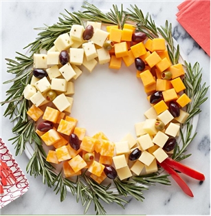 Holiday Cheese Wreath(1 Size)
