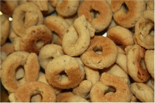 Taralli Pugliesi with Sesame
