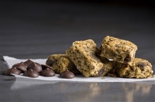 Epicured Peanut Butter &amp; Chocolate Energy Bites