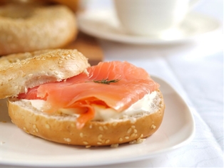 Smoked Salmon/Mini Bagel